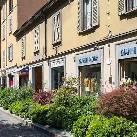Apartment Plum Guide - Gymnastics Milan